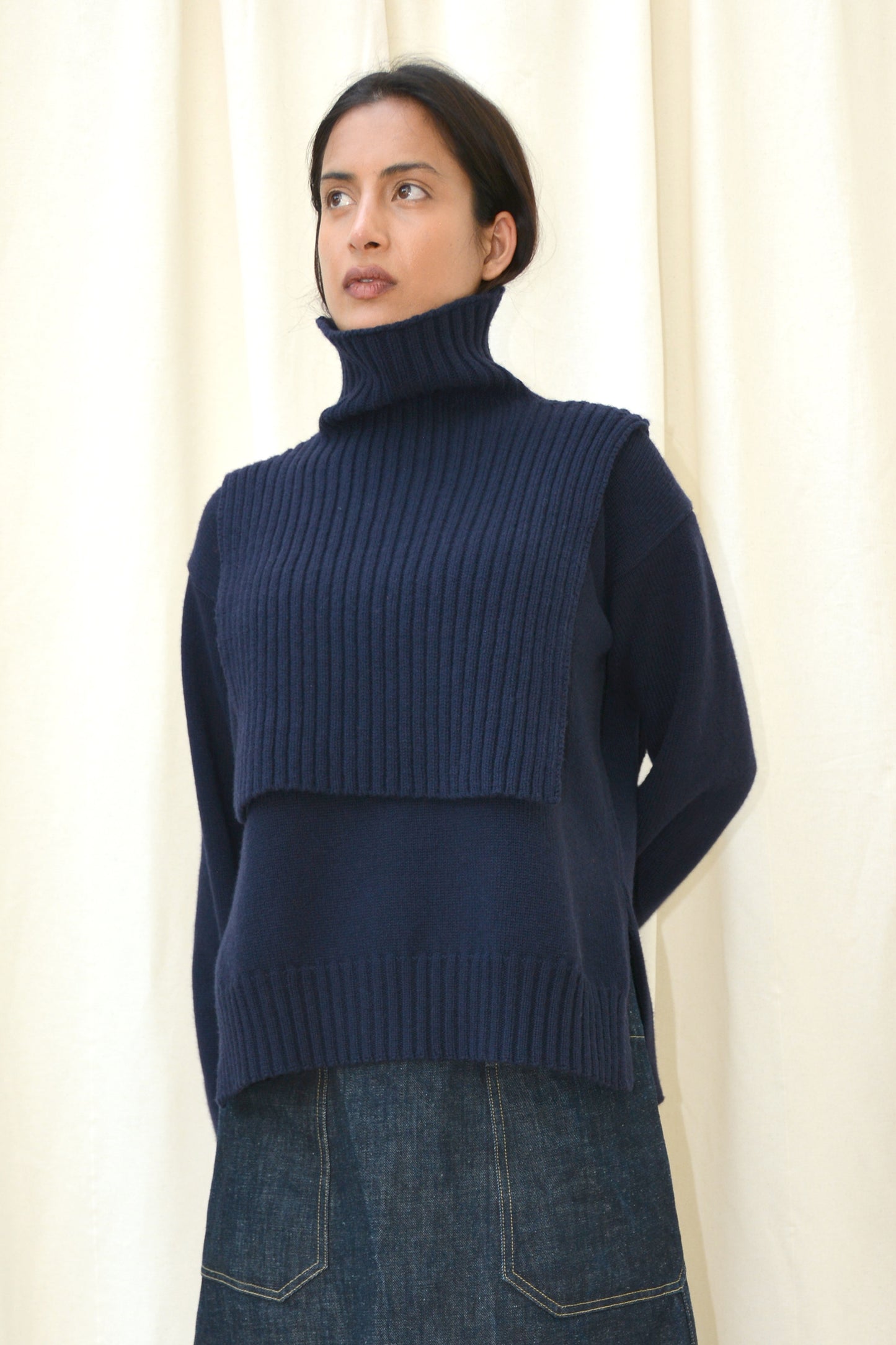 ASKØ LAMBSWOOL SWEATER 2-IN-1