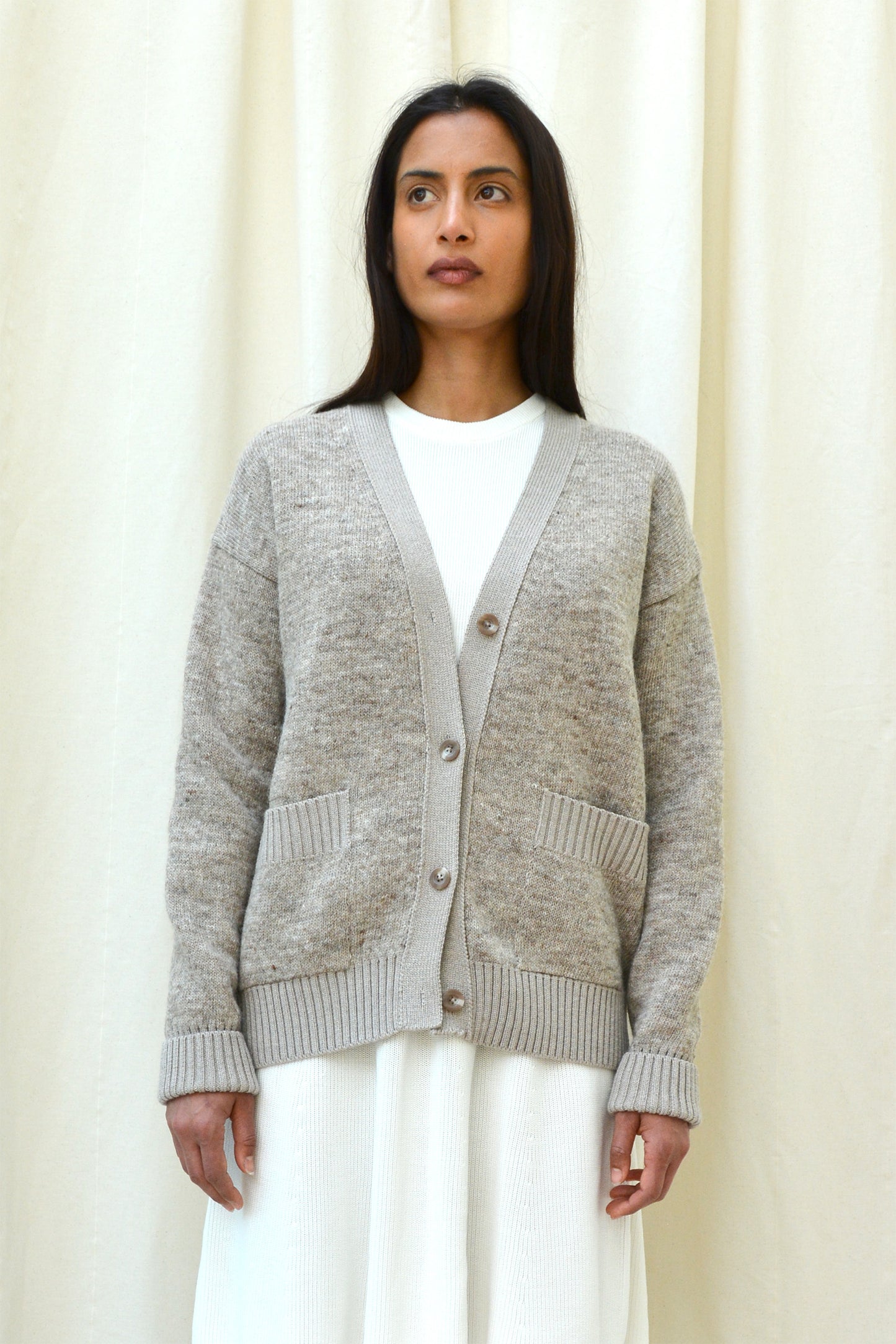 FYN ICELANDIC WOOL V-NECK CARDIGAN