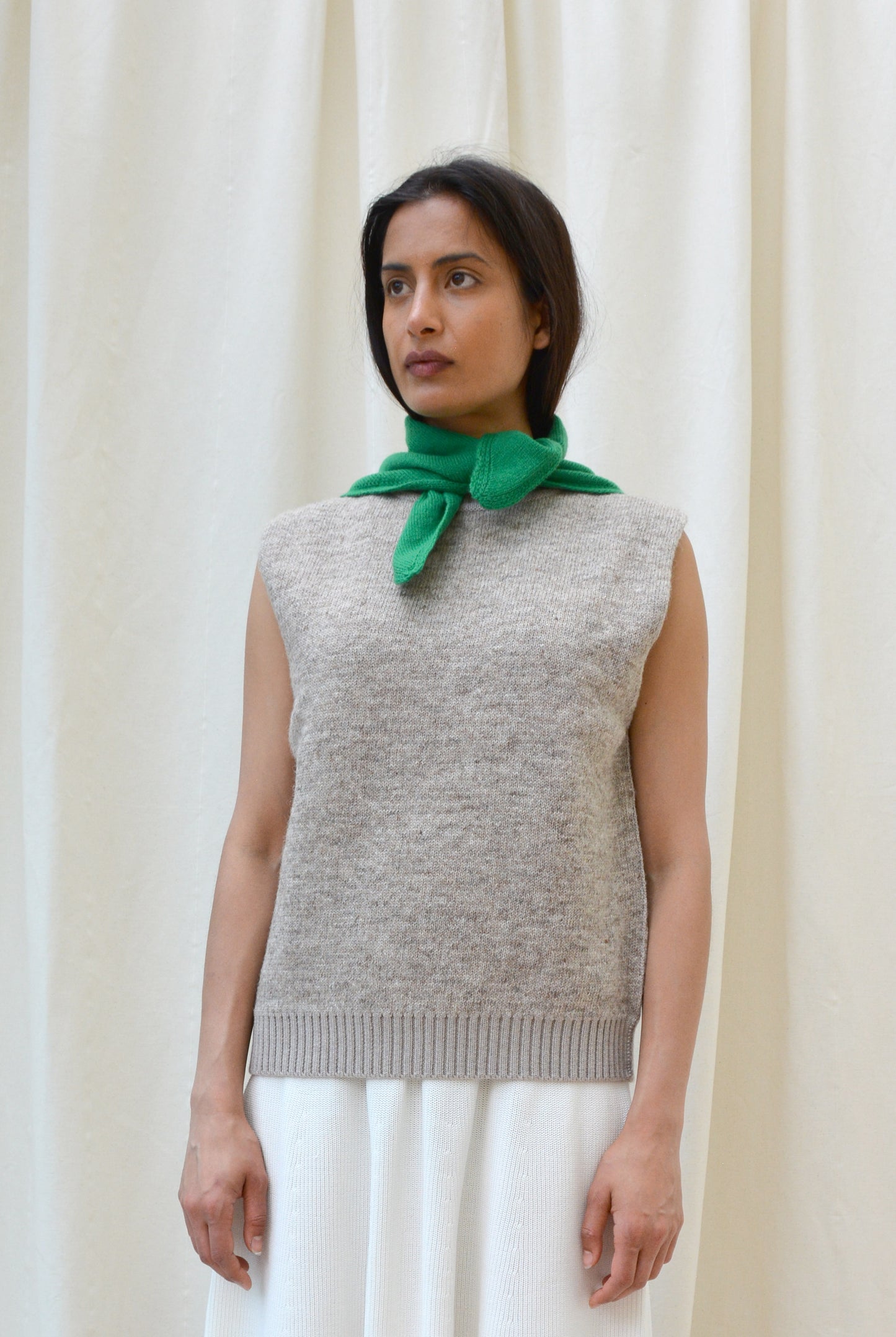 OMØ ICELANDIC WOOL CREWNECK VEST